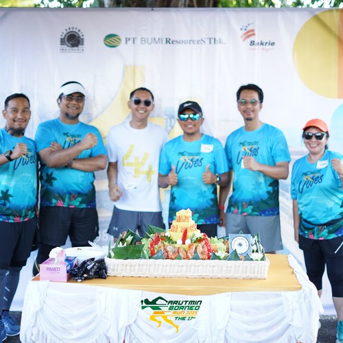 Race photo from VIBES AND STRENGTH CAMP ABR 2025