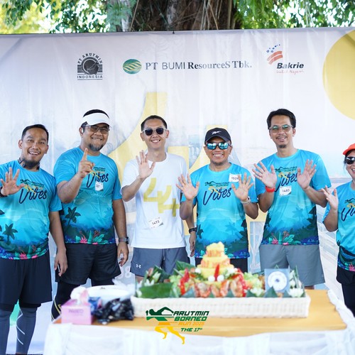 Race photo from VIBES AND STRENGTH CAMP ABR 2025