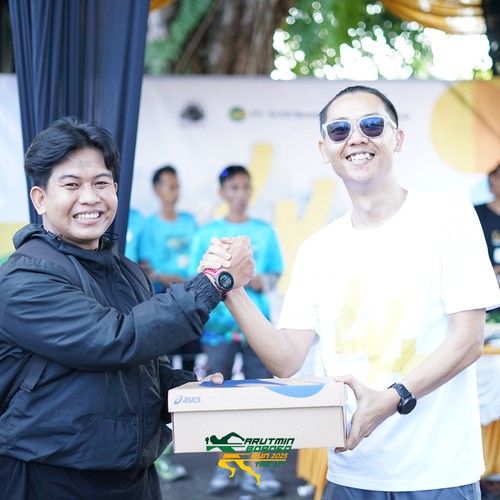 Race photo from VIBES AND STRENGTH CAMP ABR 2025