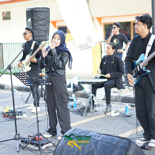 Race photo from VIBES AND STRENGTH CAMP ABR 2025