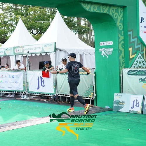 Race photo from ARUTMIN BORNEO RUN 2025