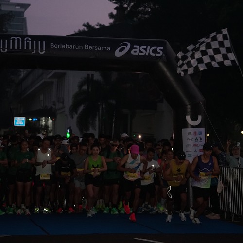 Race photo from Yumaju Berlebarun Besama ASICS