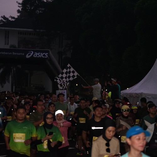 Race photo from Yumaju Berlebarun Besama ASICS