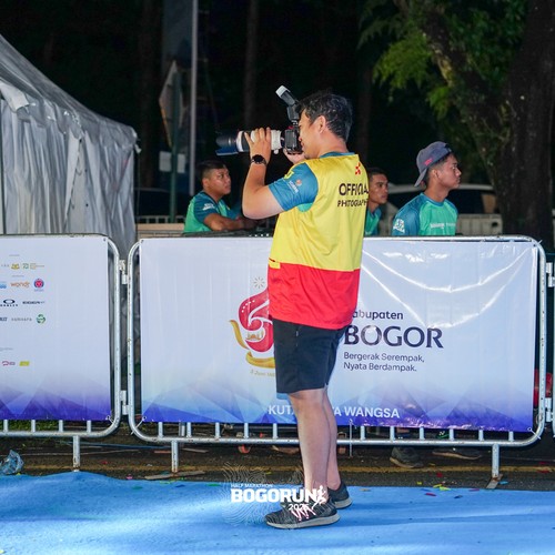 Race photo from BOGORUN 2026