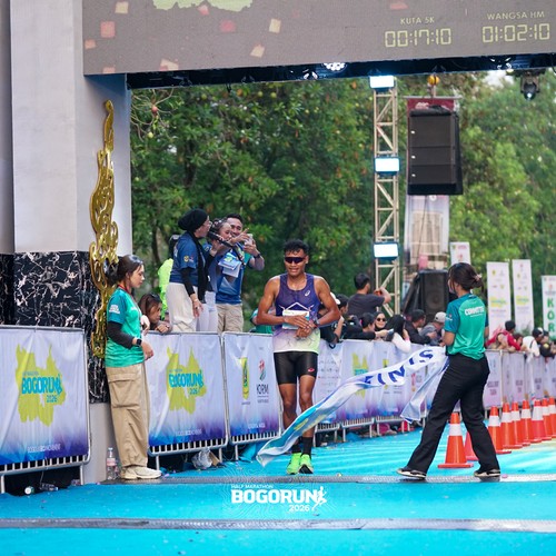 Race photo from BOGORUN 2026