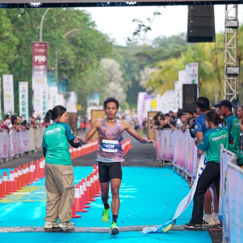 Race photo from BOGORUN 2026