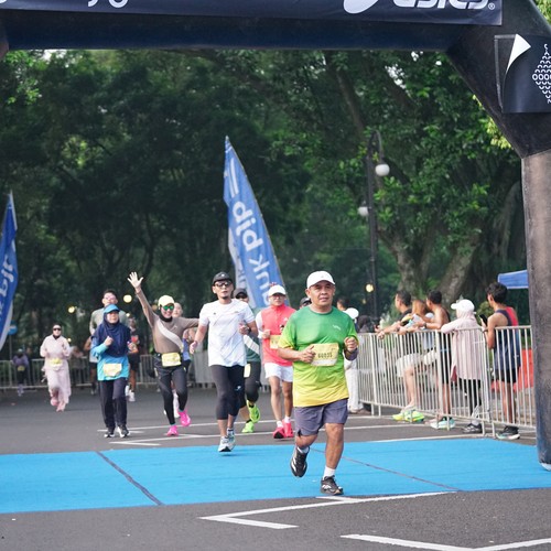 Race photo from Yumaju Berlebarun Besama ASICS