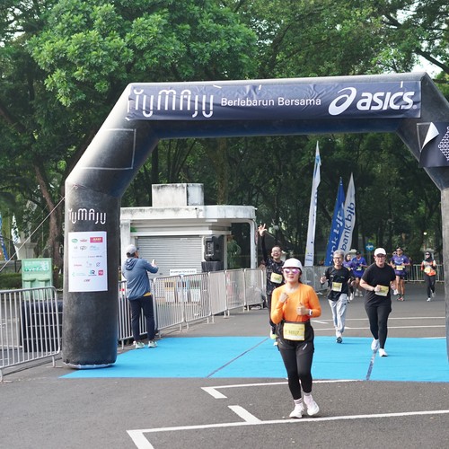Race photo from Yumaju Berlebarun Besama ASICS