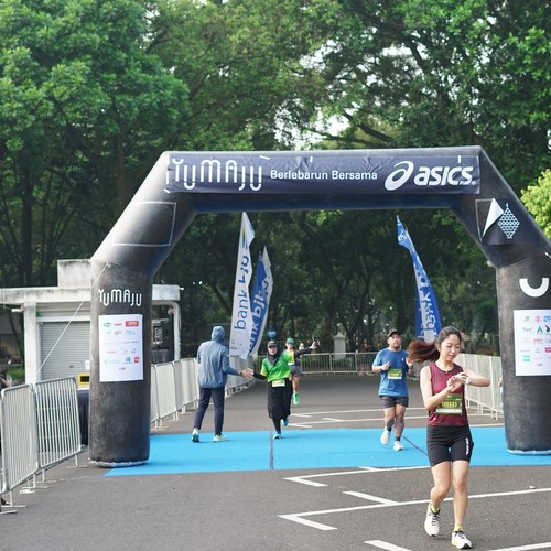 Race photo from Yumaju Berlebarun Besama ASICS