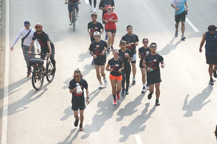 Race photo from Soft Launching Buku "Enggak Lari, Enggak Keren" & IdeaRun