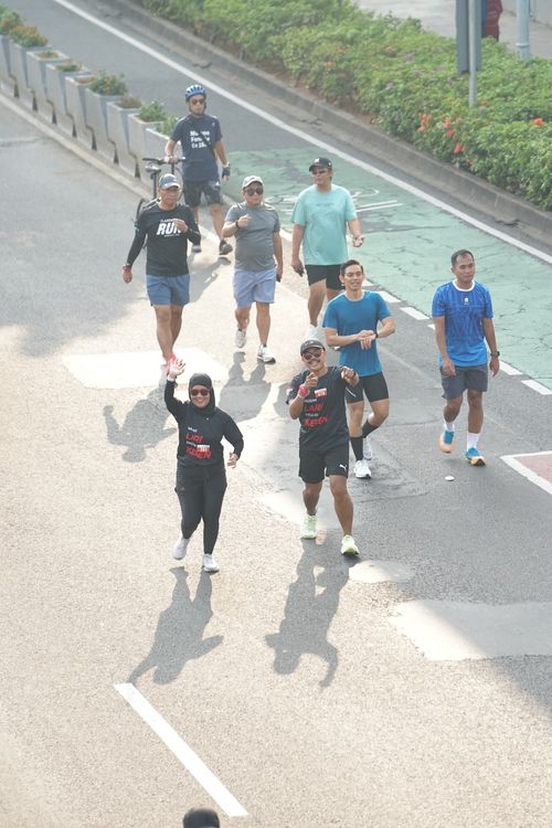 Race photo from Soft Launching Buku "Enggak Lari, Enggak Keren" & IdeaRun