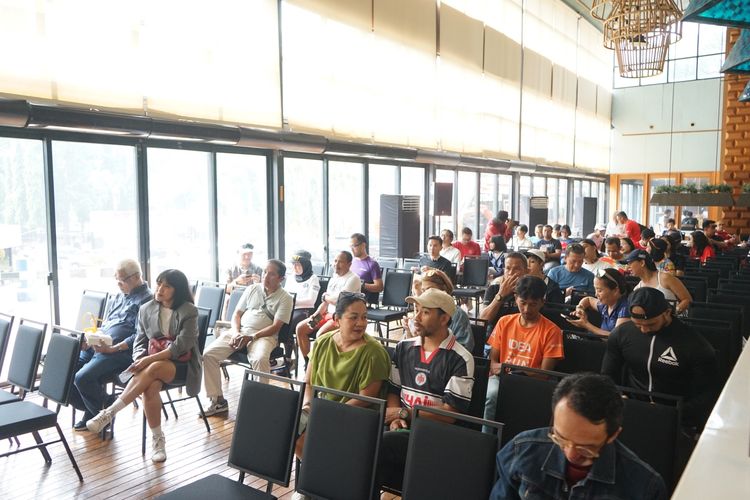 Race photo from Soft Launching Buku "Enggak Lari, Enggak Keren" & IdeaRun