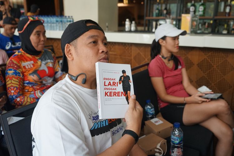 Race photo from Soft Launching Buku "Enggak Lari, Enggak Keren" & IdeaRun