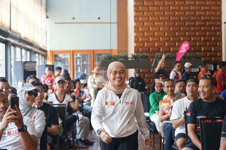 Race photo from Soft Launching Buku "Enggak Lari, Enggak Keren" & IdeaRun