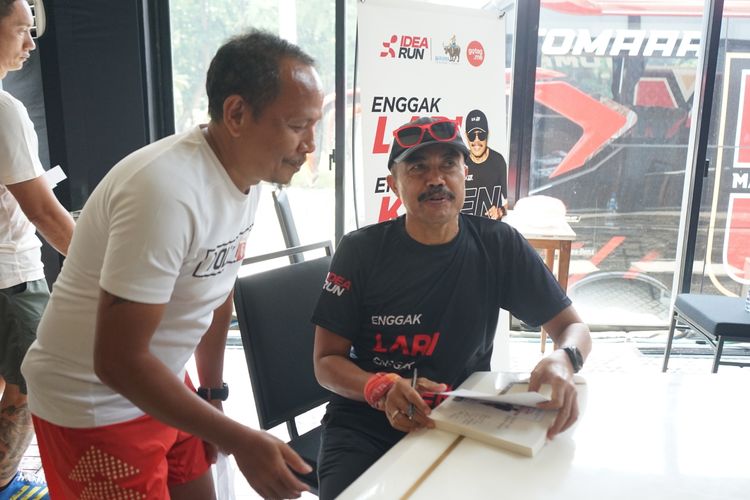 Race photo from Soft Launching Buku "Enggak Lari, Enggak Keren" & IdeaRun