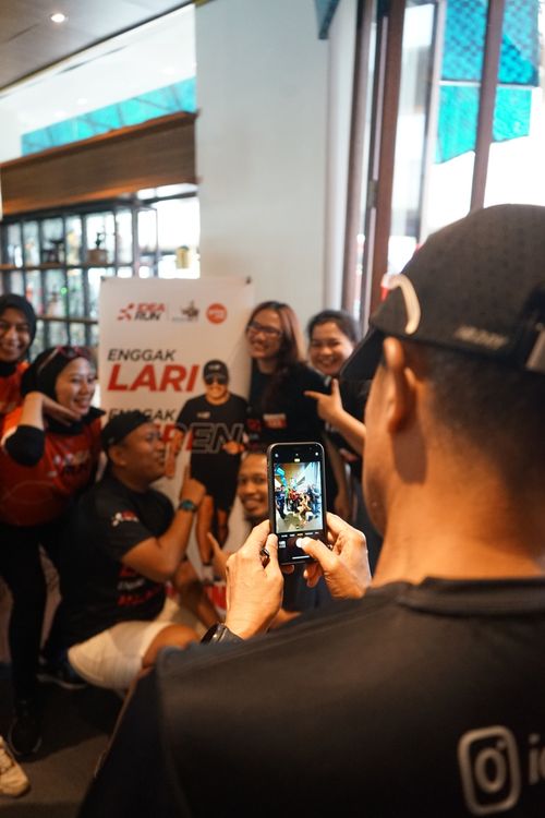 Race photo from Soft Launching Buku "Enggak Lari, Enggak Keren" & IdeaRun