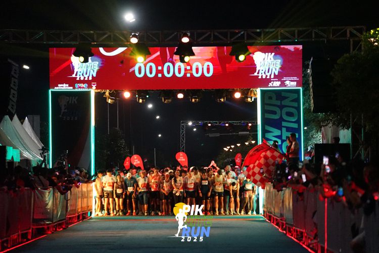 Race photo from PIK NITE RUN 2025
