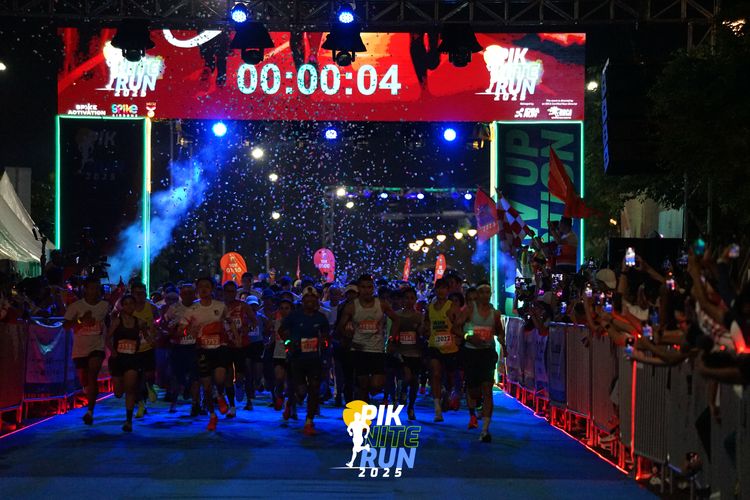 Race photo from PIK NITE RUN 2025