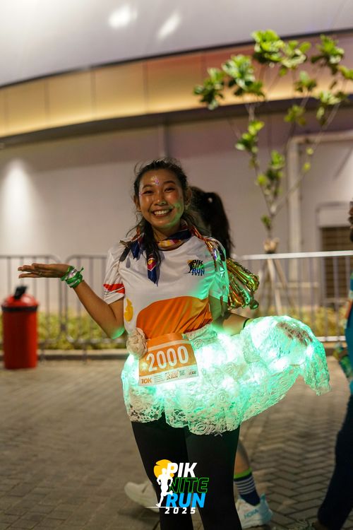 Race photo from PIK NITE RUN 2025