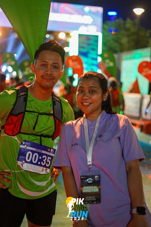 Race photo from PIK NITE RUN 2025