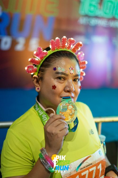 Race photo from PIK NITE RUN 2025