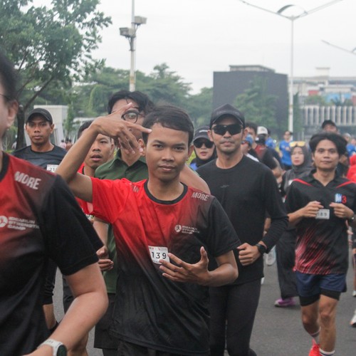 Race photo from FIRST SUNDAY RUN