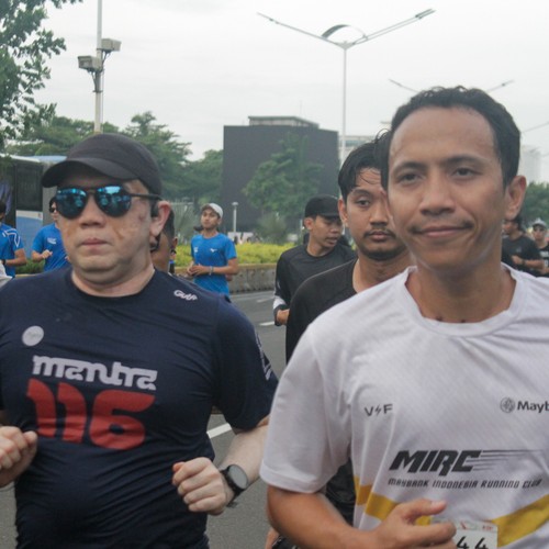 Race photo from FIRST SUNDAY RUN