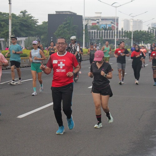 Race photo from FIRST SUNDAY RUN