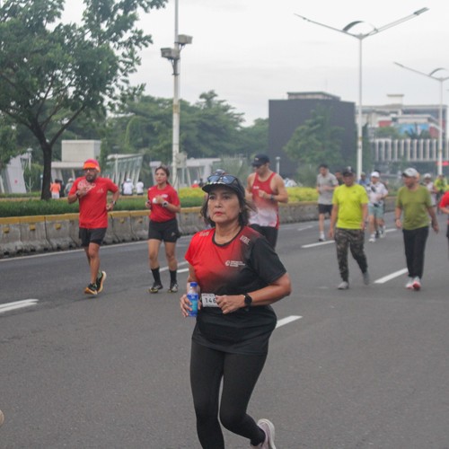 Race photo from FIRST SUNDAY RUN