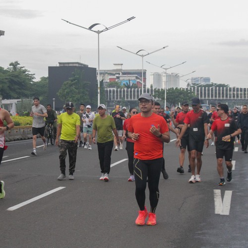 Race photo from FIRST SUNDAY RUN