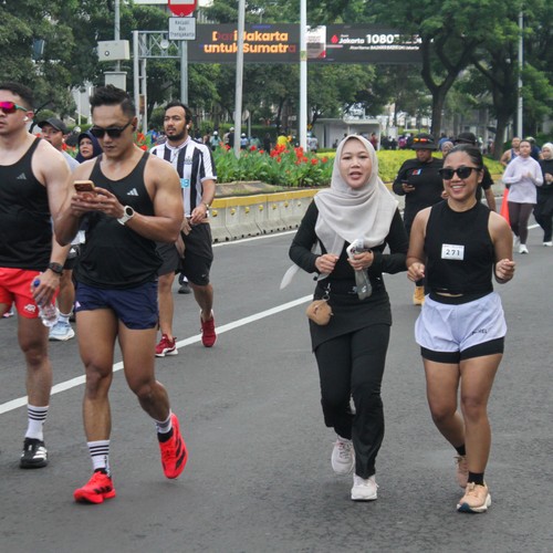 Race photo from FIRST SUNDAY RUN