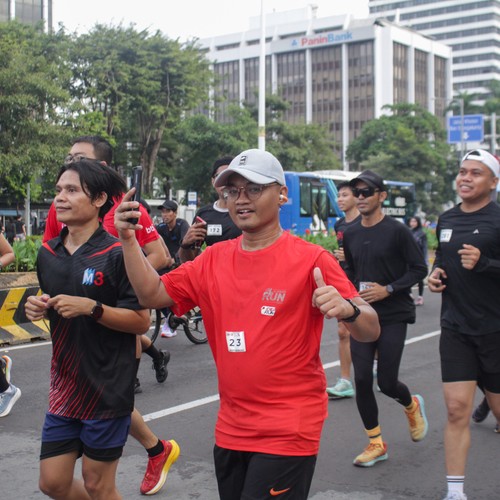 Race photo from FIRST SUNDAY RUN