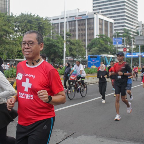 Race photo from FIRST SUNDAY RUN