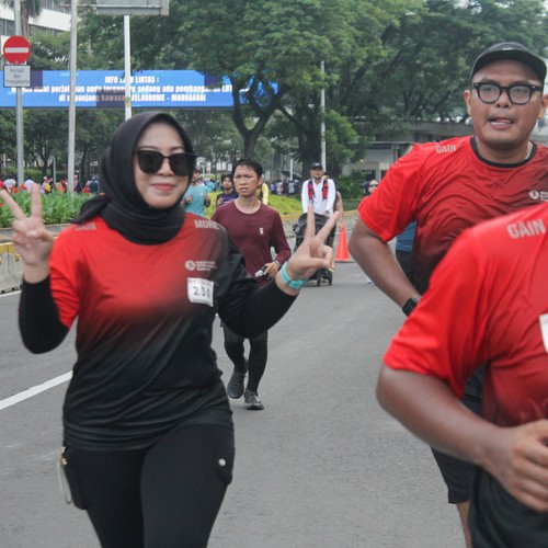 Race photo from FIRST SUNDAY RUN