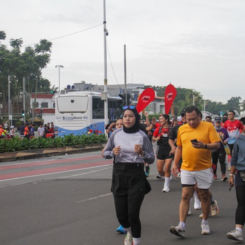 Race photo from FIRST SUNDAY RUN