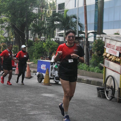 Race photo from FIRST SUNDAY RUN