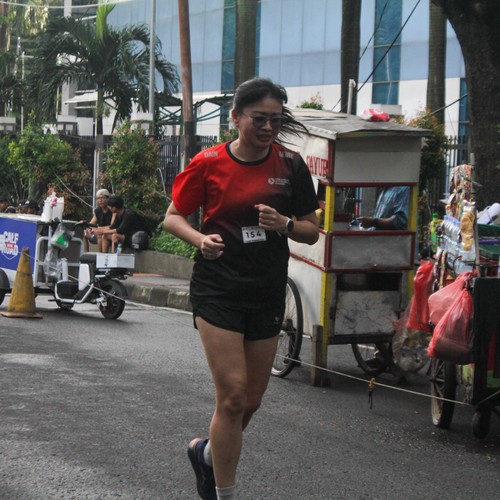 Race photo from FIRST SUNDAY RUN