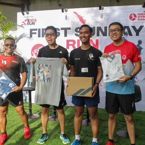 Race photo from FIRST SUNDAY RUN