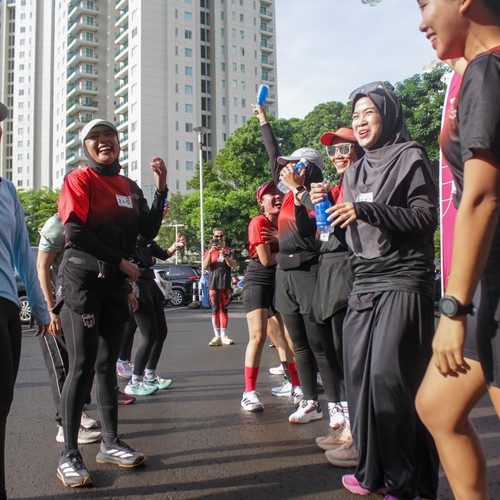 Race photo from FIRST SUNDAY RUN