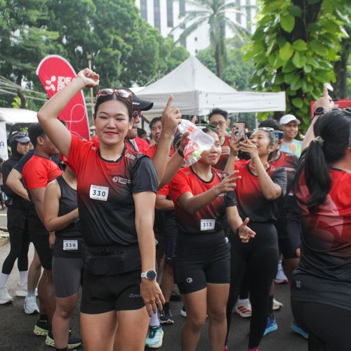 Race photo from FIRST SUNDAY RUN