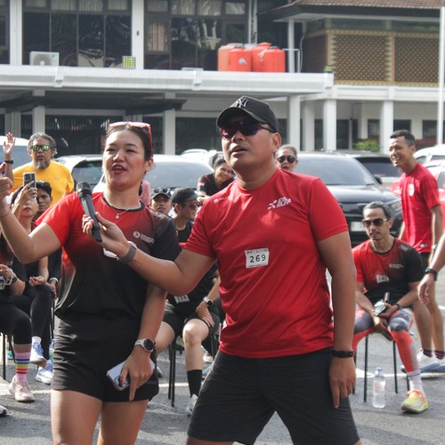 Race photo from FIRST SUNDAY RUN