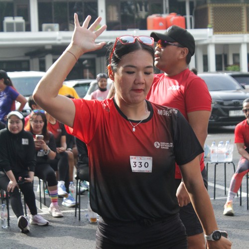 Race photo from FIRST SUNDAY RUN