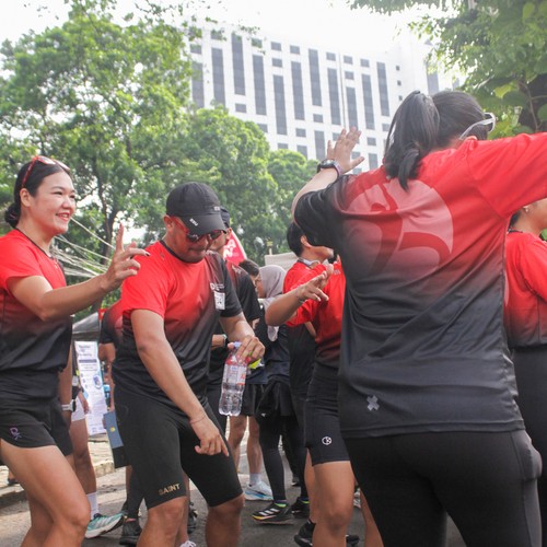 Race photo from FIRST SUNDAY RUN