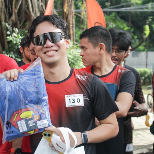 Race photo from FIRST SUNDAY RUN