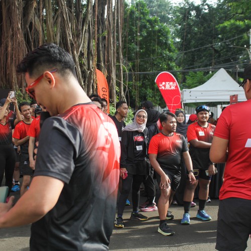 Race photo from FIRST SUNDAY RUN