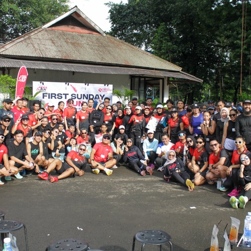 Race photo from FIRST SUNDAY RUN