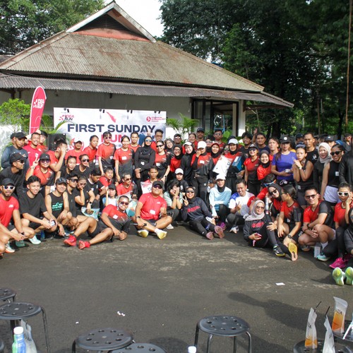 Race photo from FIRST SUNDAY RUN