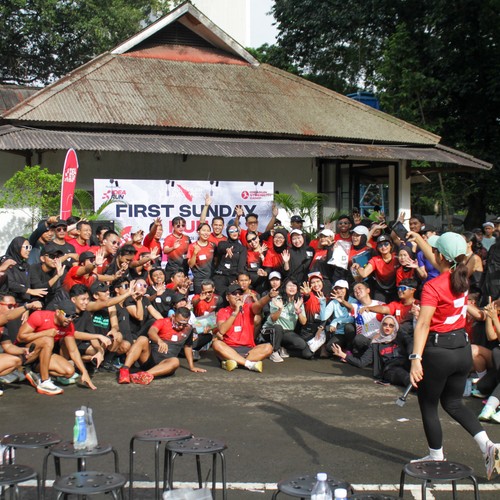 Race photo from FIRST SUNDAY RUN