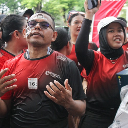 Race photo from FIRST SUNDAY RUN