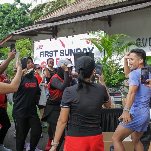 Race photo from FIRST SUNDAY RUN